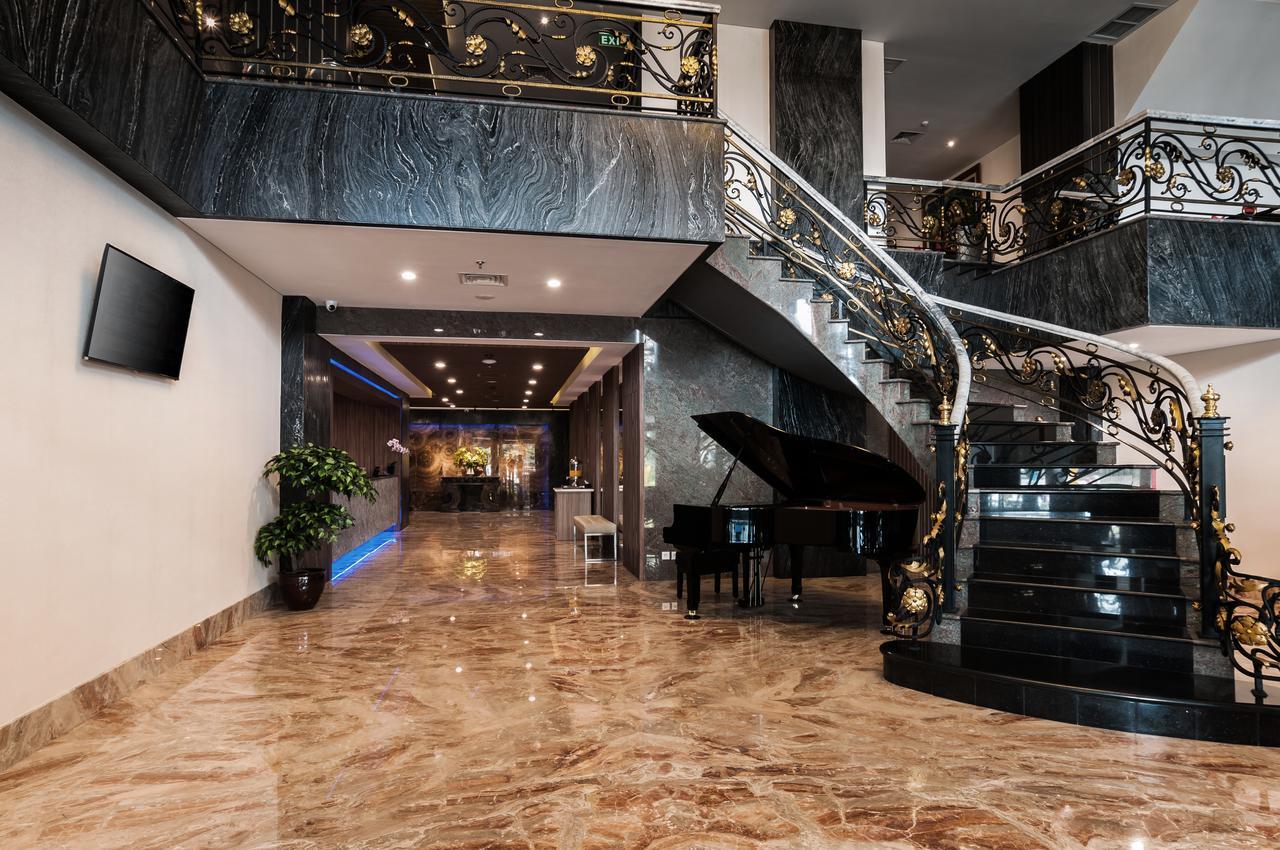 Arthama Hotels Makassar Exterior foto